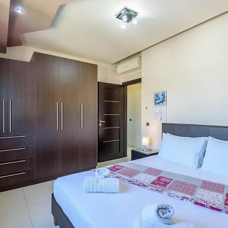 Evgenias Luxury With Rooftop Pool * Χανιά